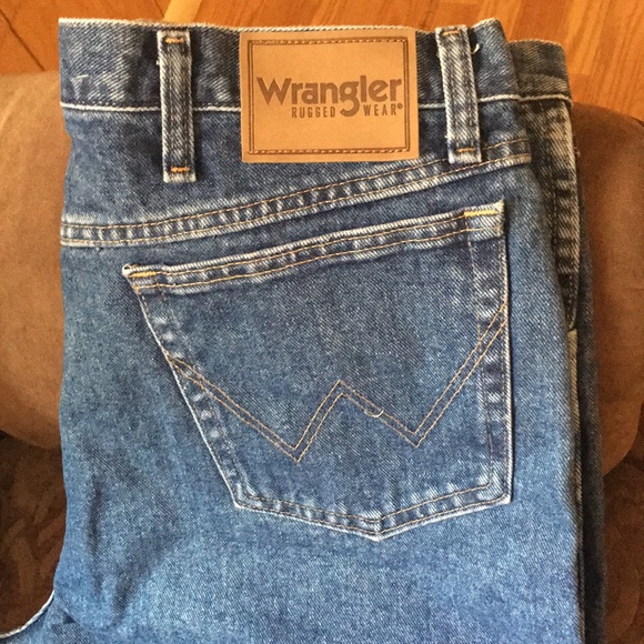 New Wrangler Jeans 👖 40x32. No tags - Picture 2 of 3
